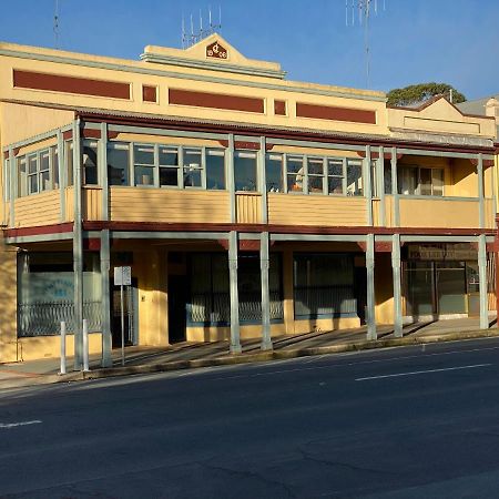 Yass Central Bed & Breakfast Luaran gambar